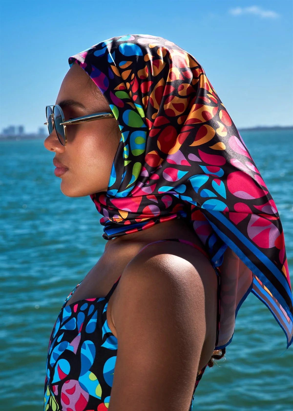 Abeni Women's African Print Scarf (Fuchsia Kaleidoscope) - Image 3