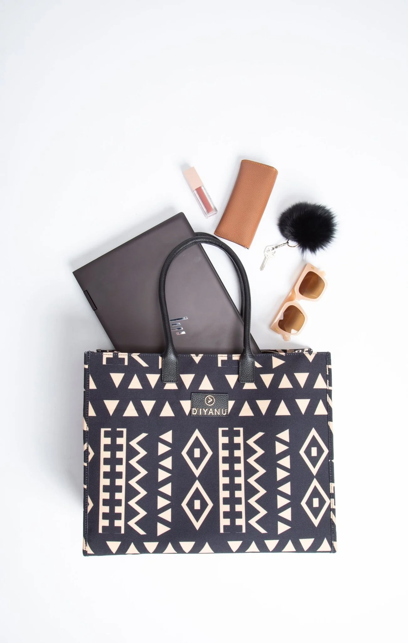 Aina Women's African Print Tote Bag (Tan Black Tribal) - Image 4