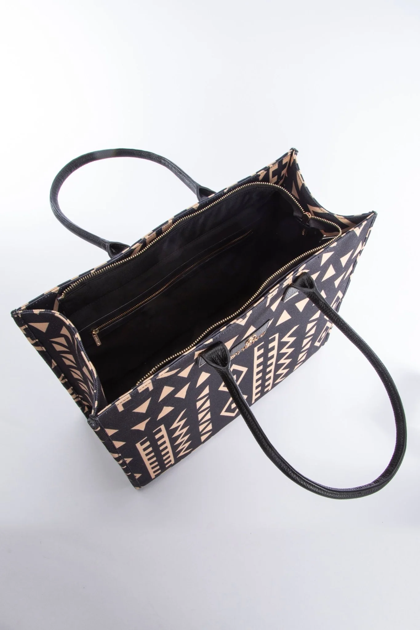 Aina Women's African Print Tote Bag (Tan Black Tribal) - Image 6