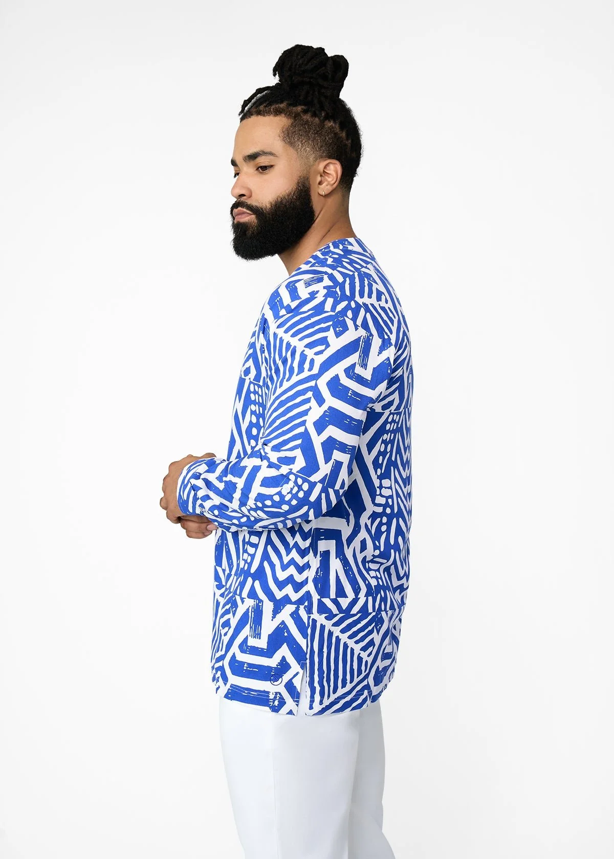 Ajisomo Men's African Print Tunic (White Cobalt Tribal) - Image 5