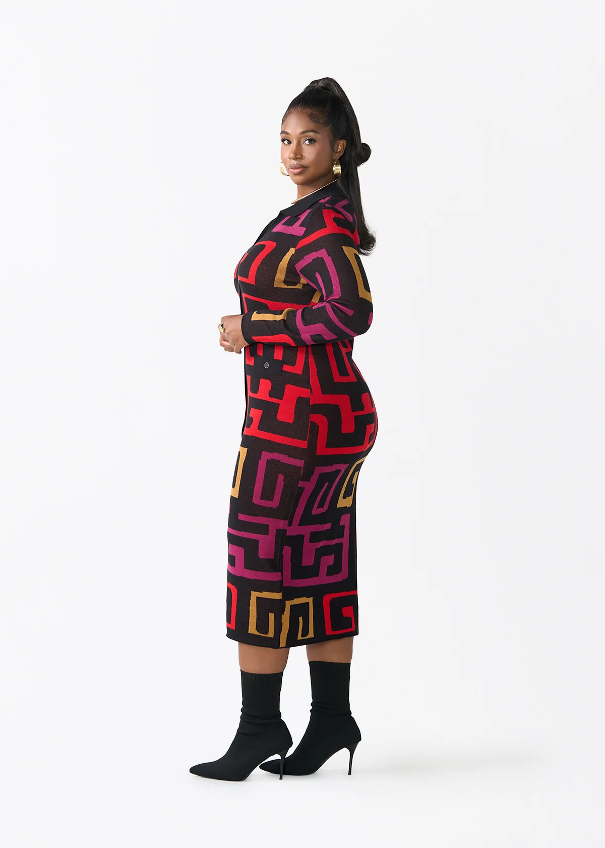 Anele Women's African Print Button-Up Sweater Dress (Black Berry Kuba)