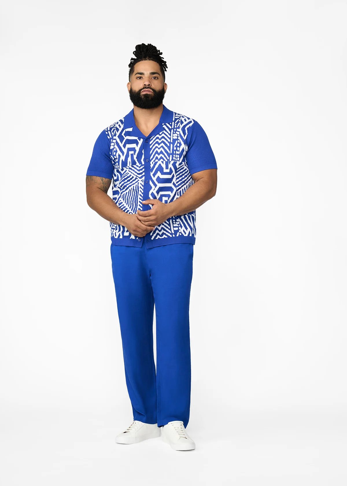 Degan Men's African Print Knit Shirt (White Cobalt Tribal) - Image 3