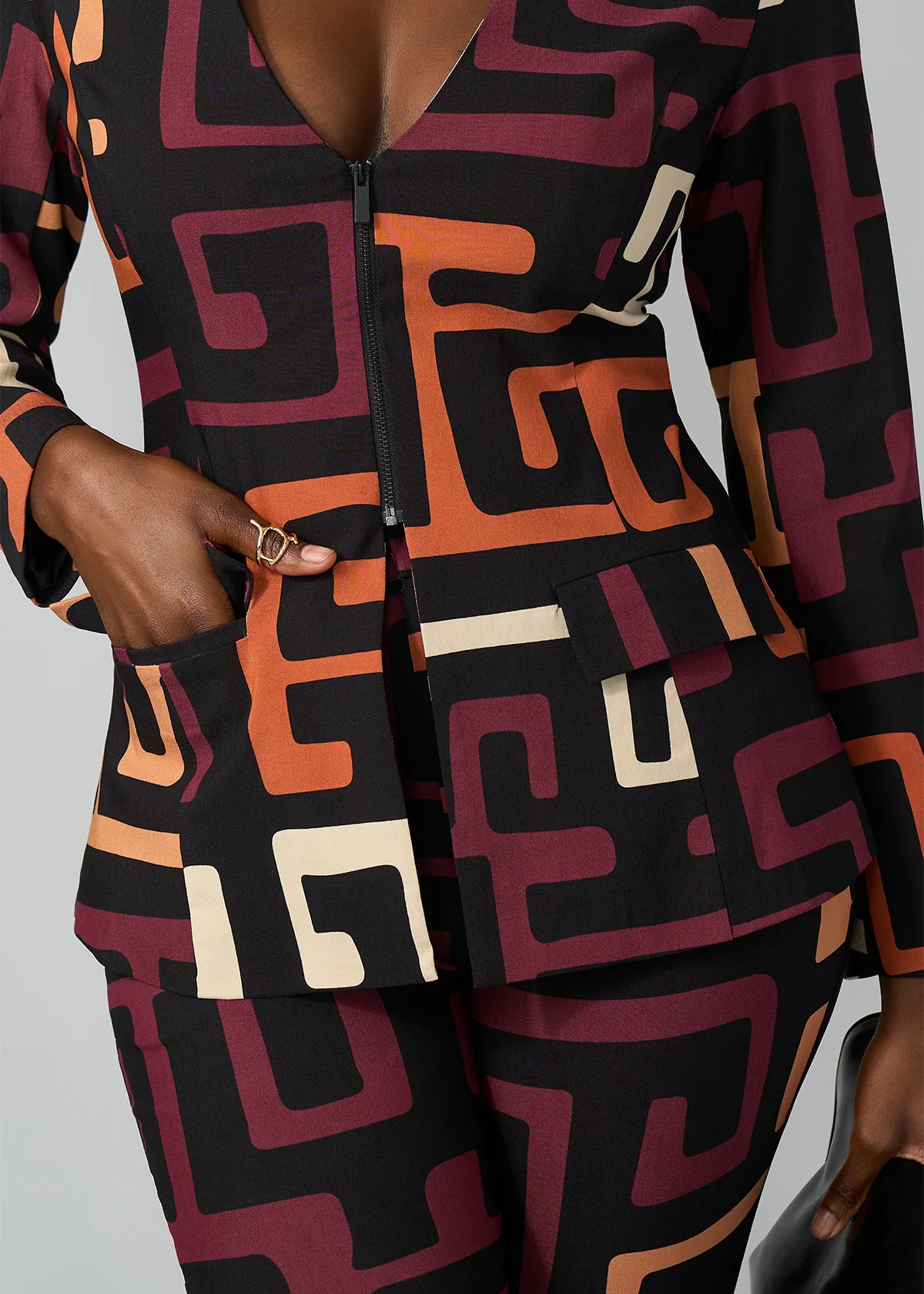 Fafa Women's African Print Stretch Zip-Up Blazer (Neutral Kuba Geometric) - Image 4
