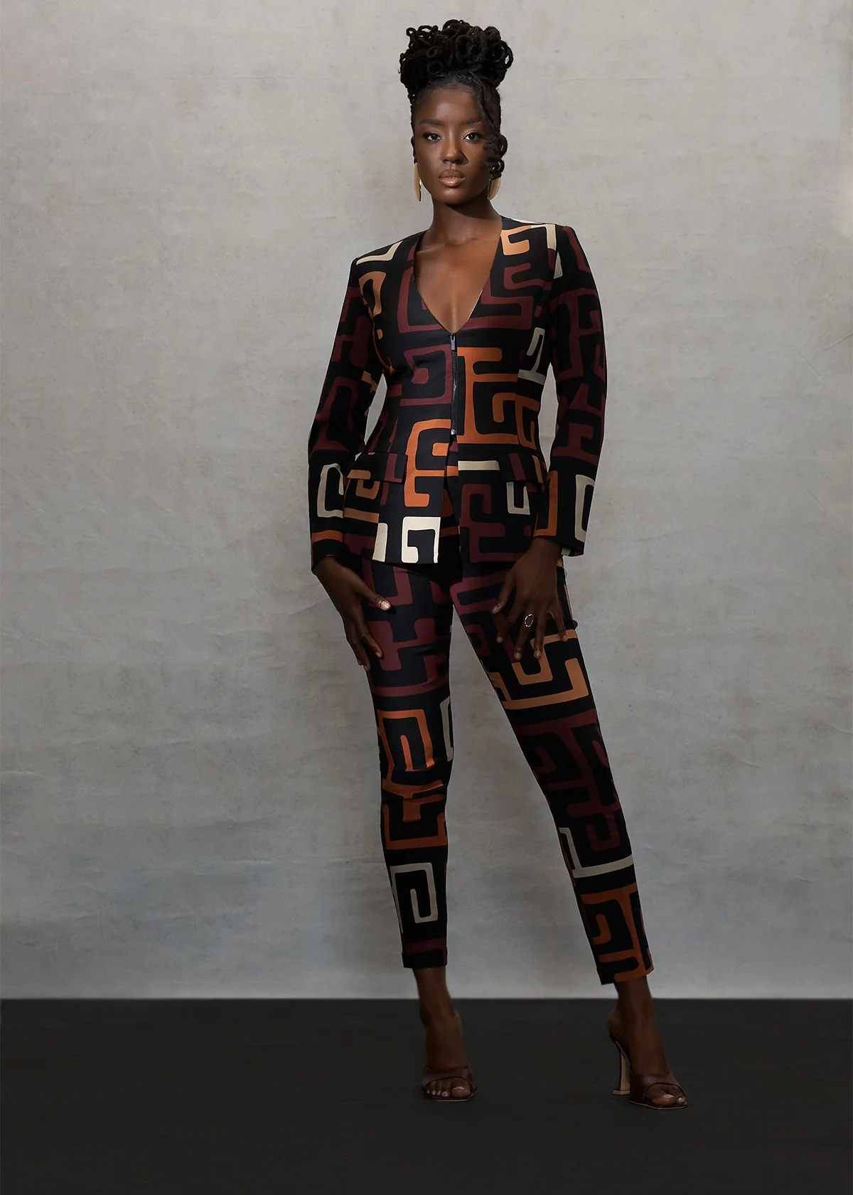 Fafa Women's African Print Stretch Zip-Up Blazer (Neutral Kuba Geometric) - Image 8