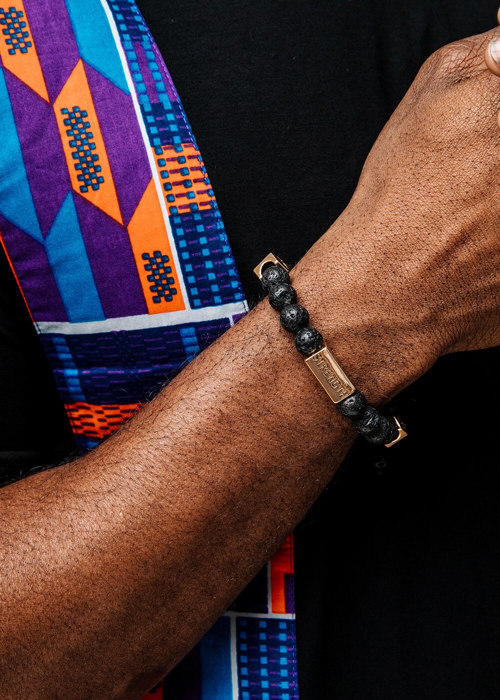 Irele Beaded Humility and Strength Adinkra Symbol Bracelet (Black) - Image 2