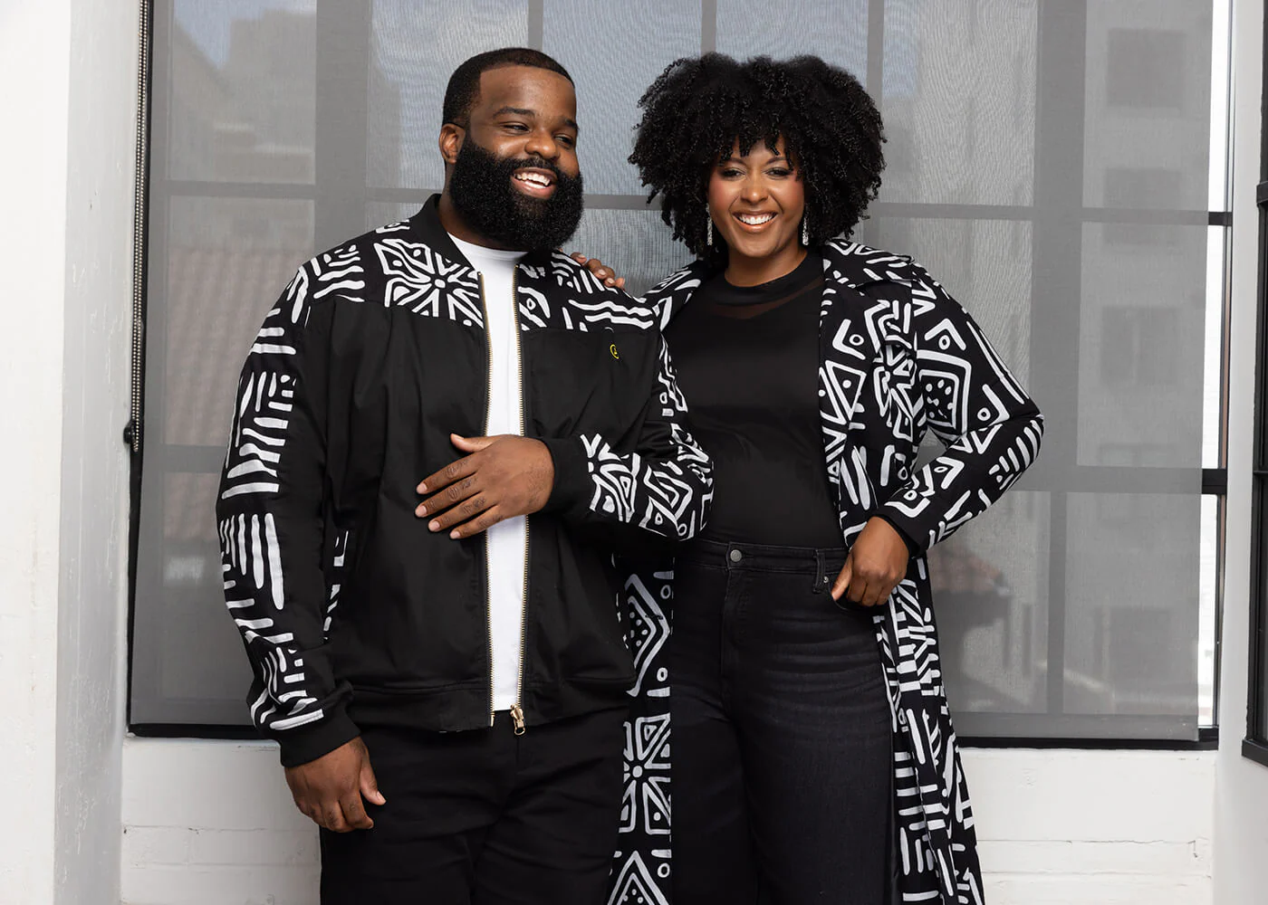Ise Men's African Print Reversible Bomber Jacket (Grayscale Tribal) - Image 5