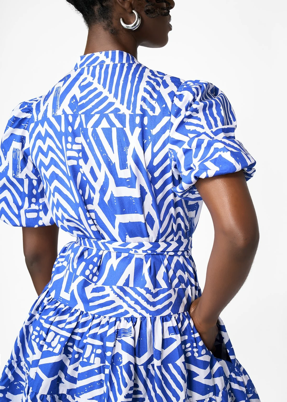 Mojisola Women's African Print Puff Sleeve Mini Dress (White Cobalt Tribal) - Image 6