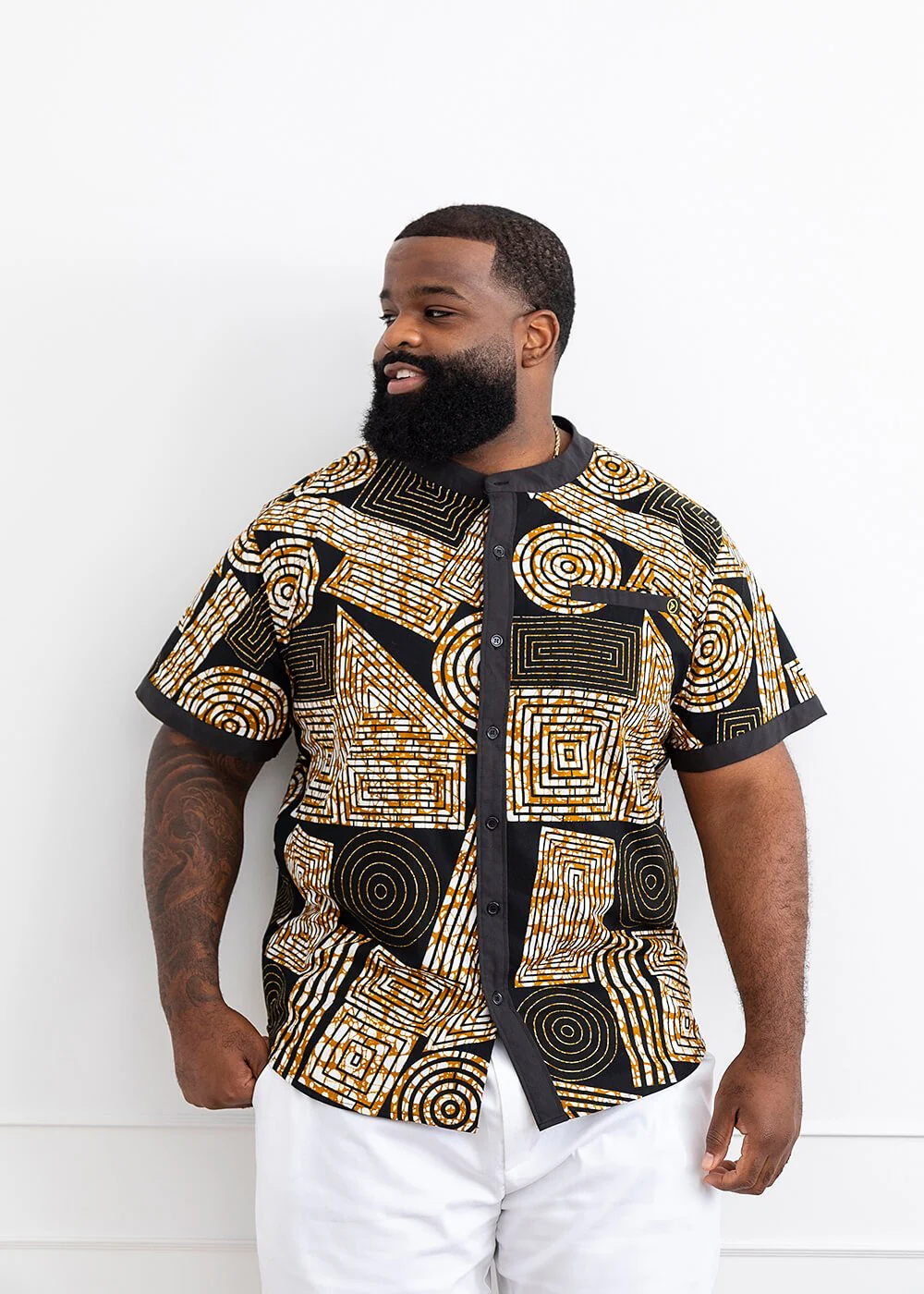 Olu Short Sleeve Mandarin Button-Up African Print Shirt (Black Brown Geometric) - Image 5