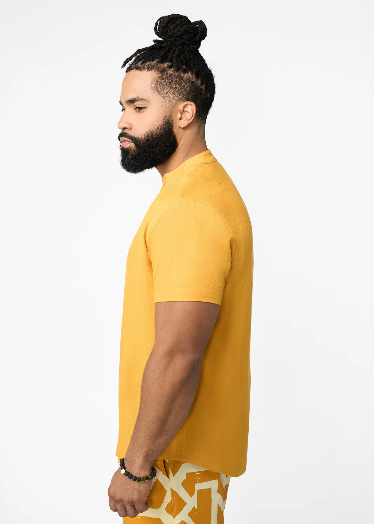 Refiloe Men's African Linen Blend Tunic (Gold) - Image 3