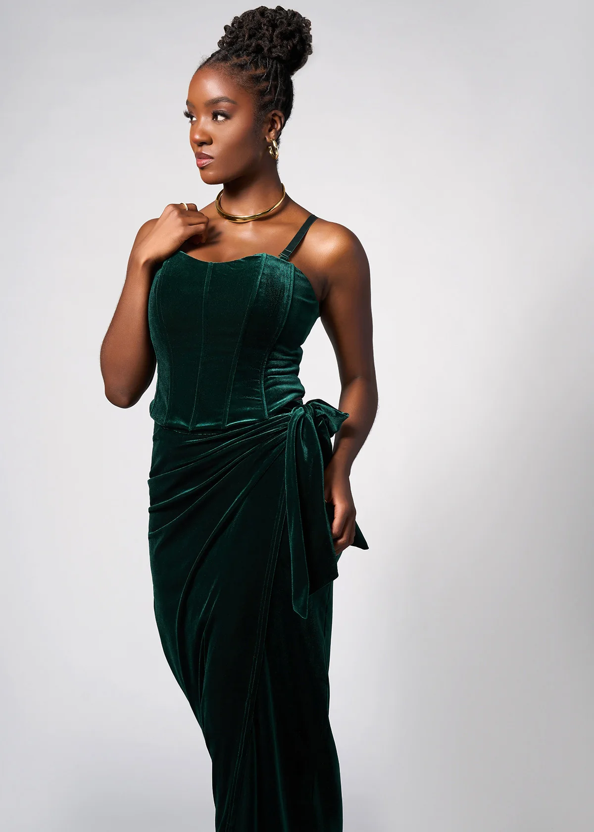 Tesafaye Women's Stretch Velvet Faux Wrap Skirt (Emerald) - Image 2