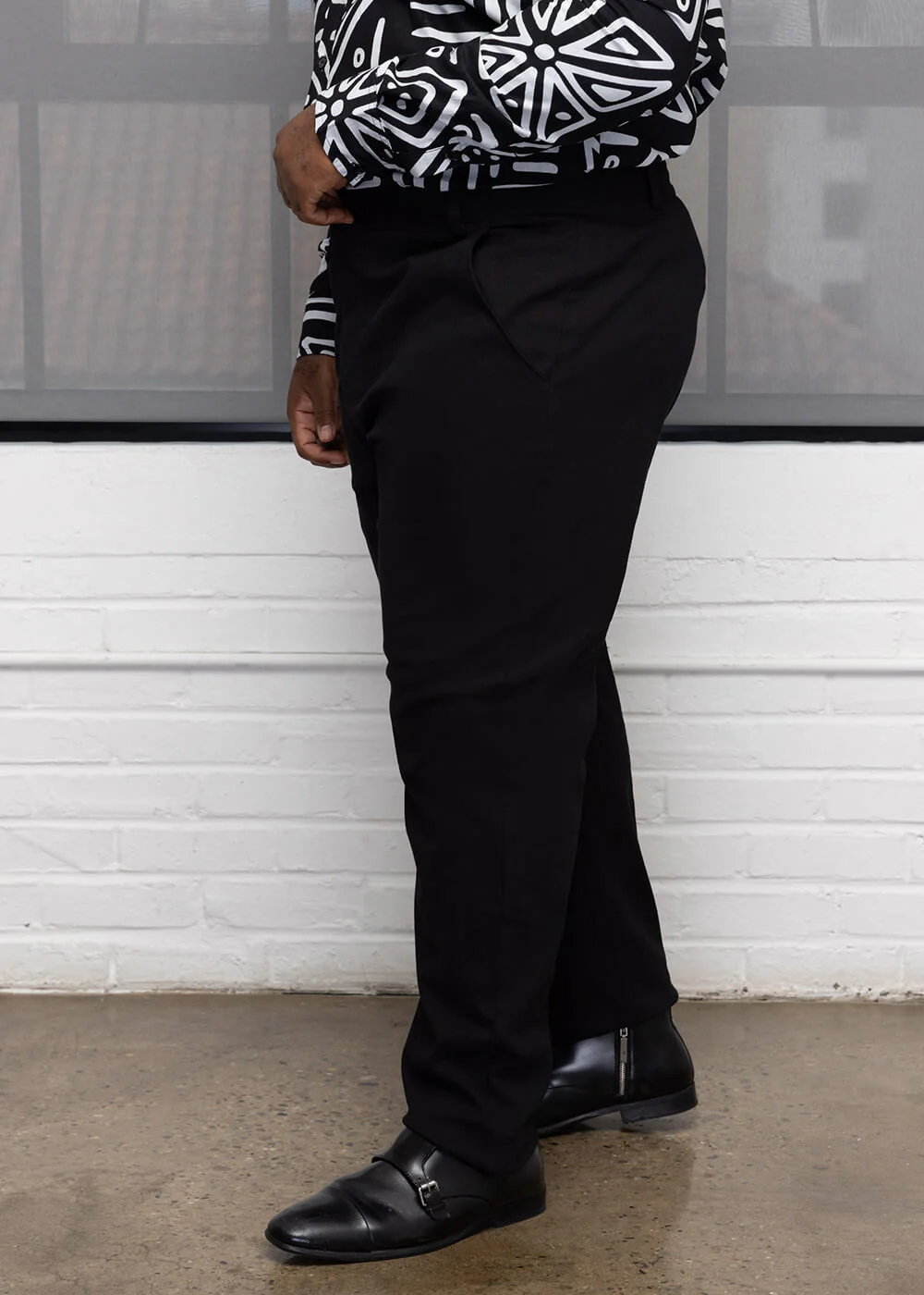 Tumaini Men's Pants (Black) - Image 5