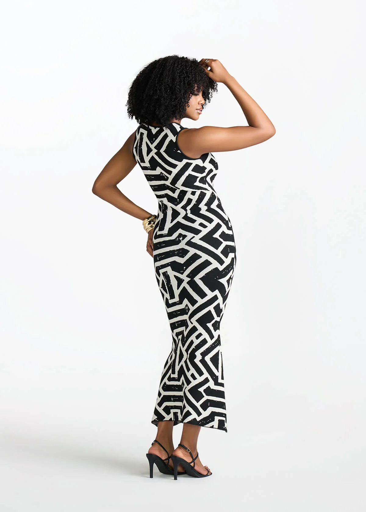Zolani Women's African Print Knit Dress (Onyx Cream Tribal) - Image 5